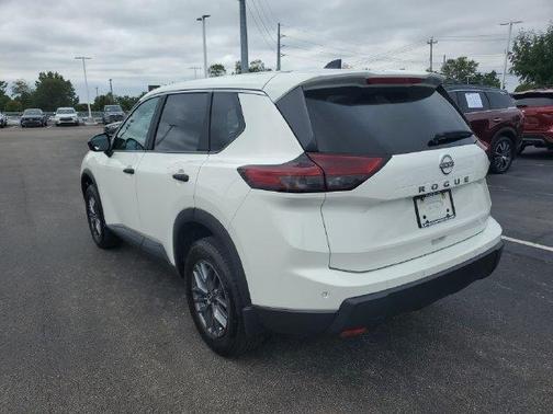 Glacier White 2025 Nissan Rogue S