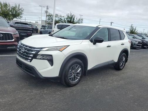 Glacier White 2025 Nissan Rogue S