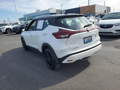 2023 Nissan Kicks SV