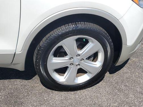 White Pearl Tri-Coat 2015 Buick Encore Leather