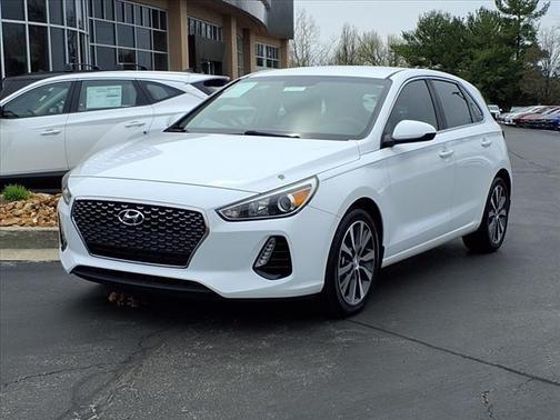 2019 Hyundai Elantra GT Base