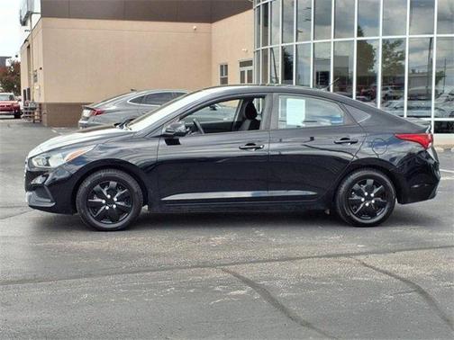 2019 Hyundai Accent SE