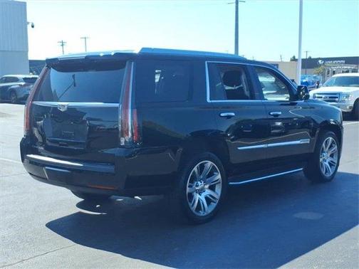 2015 Cadillac Escalade Luxury