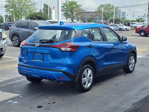 2021 Nissan Kicks S