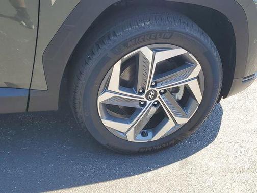 Amazon Gray 2023 Hyundai TUCSON Limited