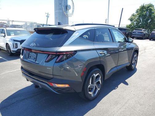 Amazon Gray 2023 Hyundai TUCSON Limited