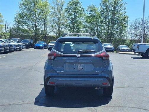 2024 Nissan Kicks SR