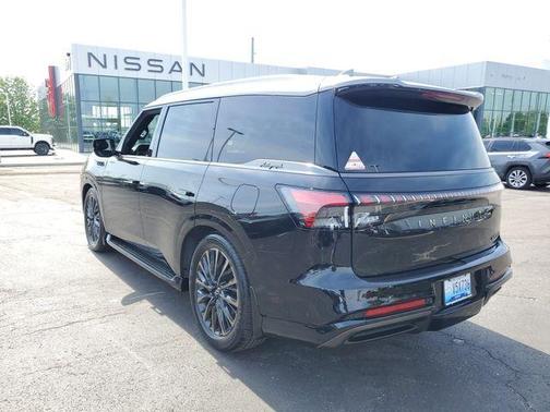 2t Mineral Blac 2026 INFINITI QX80 AUTOGRAPH