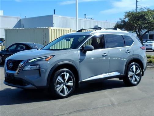 2022 Nissan Rogue SL