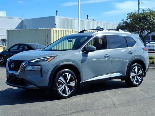 2022 Nissan Rogue SL