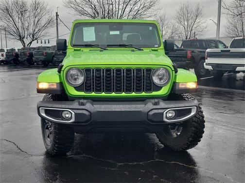 2025 Jeep Gladiator Sport