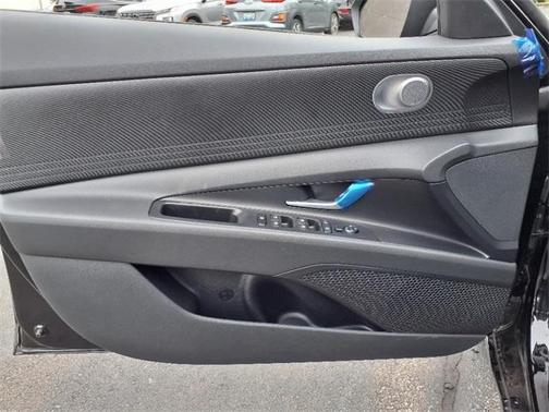 2025 Hyundai ELANTRA HEV Blue
