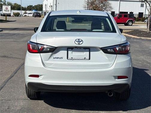 2019 Toyota Yaris Sedan L