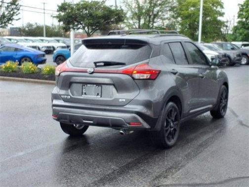 2024 Nissan Kicks SR