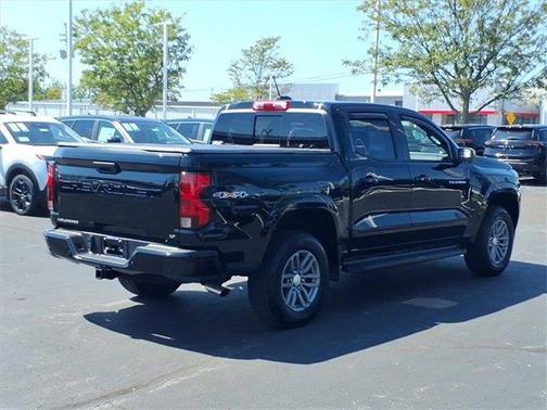 2024 Chevrolet Colorado LT