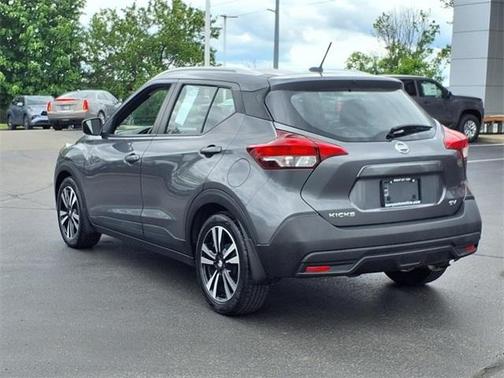 2019 Nissan Kicks SV