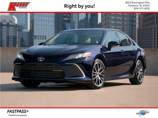 Midnight Black Metallic 2021 Toyota Camry SE Nightshade