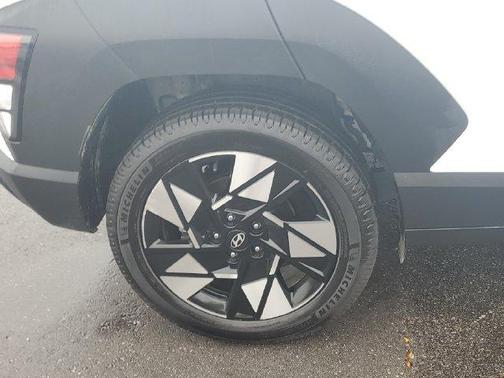 Atlas 2025 Hyundai KONA SEL