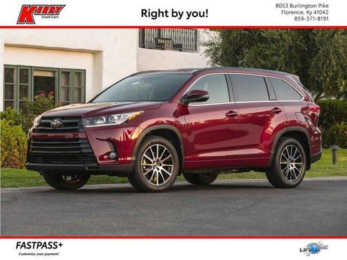 Midnight Black Metallic 2018 Toyota Highlander XLE
