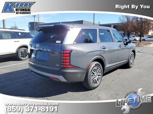 2026 Hyundai PALISADE SE