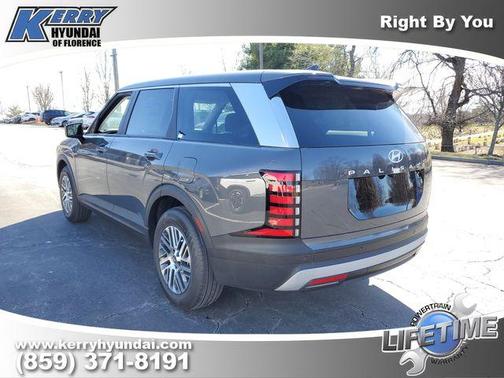 2026 Hyundai PALISADE SE