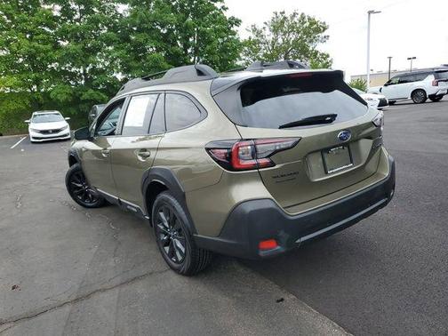 Autumn Green Metallic 2024 Subaru Outback Onyx Edition