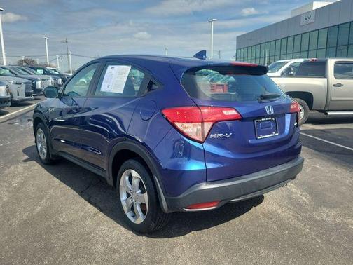2017 Honda HR-V LX