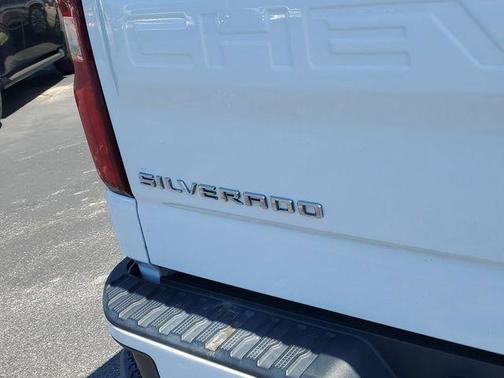 Summit White 2020 Chevrolet Silverado 1500 Custom