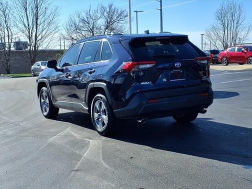 2023 Toyota RAV4 Hybrid XLE