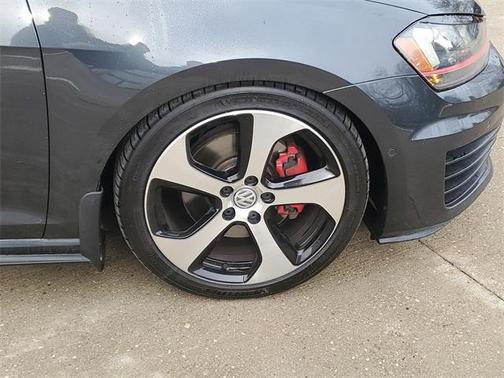 2016 Volkswagen Golf GTI SE