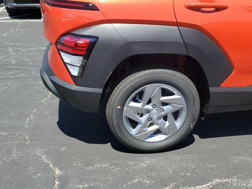 Orange Pearl 2026 Hyundai KONA SE