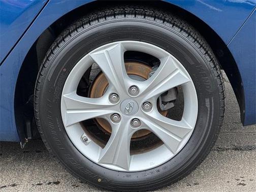 2016 Hyundai ELANTRA Value Edition