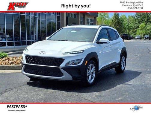 2022 Hyundai KONA SEL