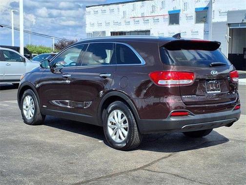 2016 Kia Sorento LX