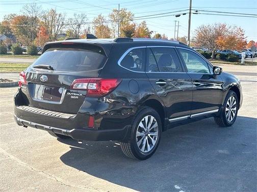 2017 Subaru Outback 3.6R Touring