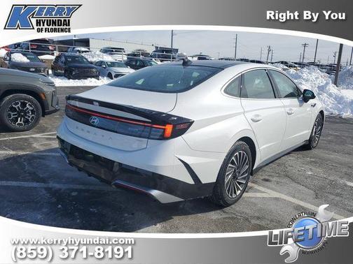 2026 Hyundai SONATA Hybrid SEL