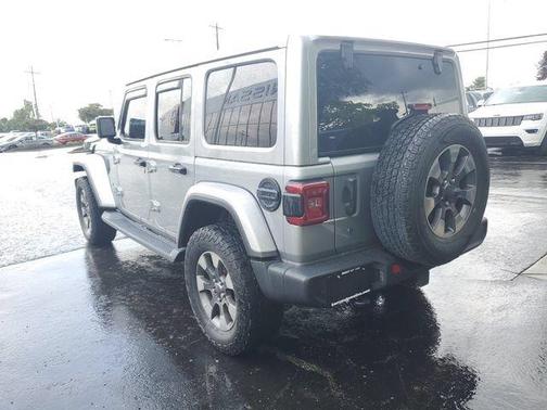 Billet Silver Metallic Clearcoat 2018 Jeep Wrangler Unlimited Sahara