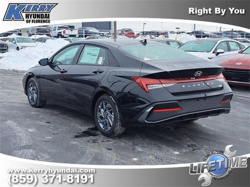 2026 Hyundai ELANTRA HEV Blue