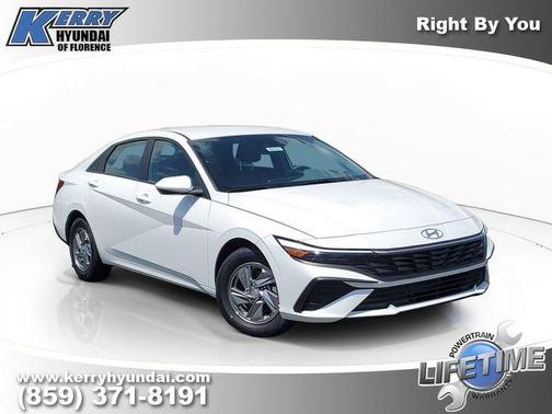 White 2026 Hyundai ELANTRA SE