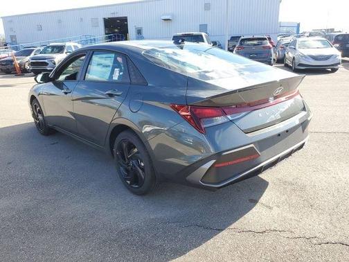 Amazon Gray 2026 Hyundai ELANTRA SEL Sport