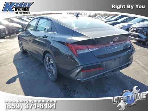 2026 Hyundai ELANTRA HEV Limited