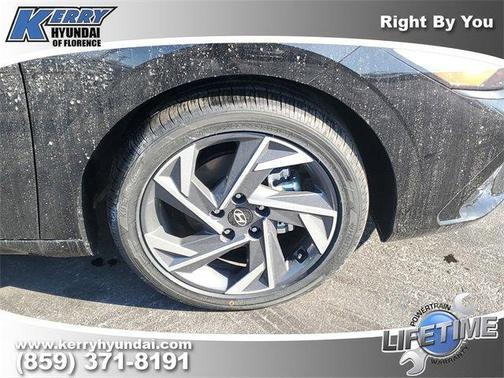 2026 Hyundai ELANTRA HEV Limited