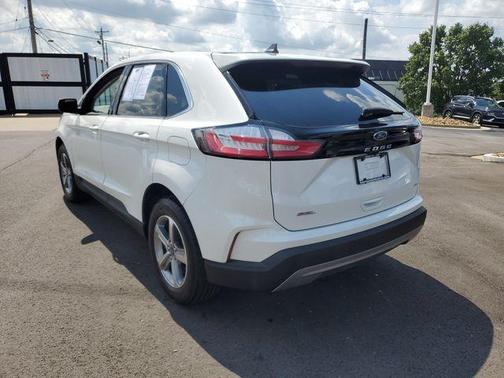 Star White 2022 Ford Edge SEL