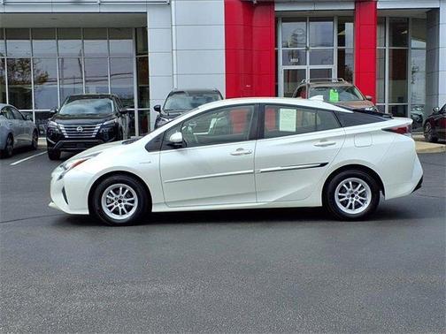 2016 Toyota Prius Two