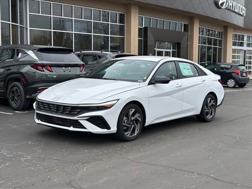 2025 Hyundai ELANTRA HEV SEL Sport