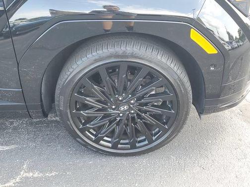 Phantom Black 2024 Hyundai SANTA FE Calligraphy