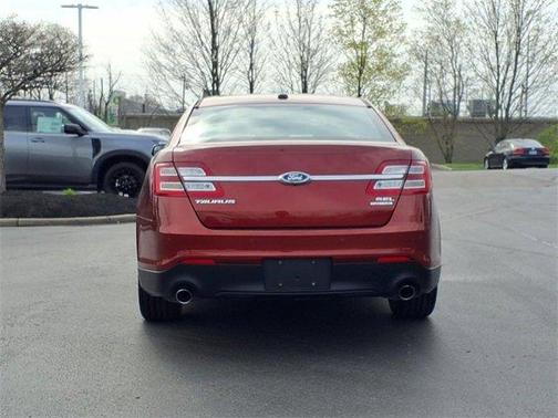 2014 Ford Taurus SEL