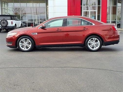 2014 Ford Taurus SEL