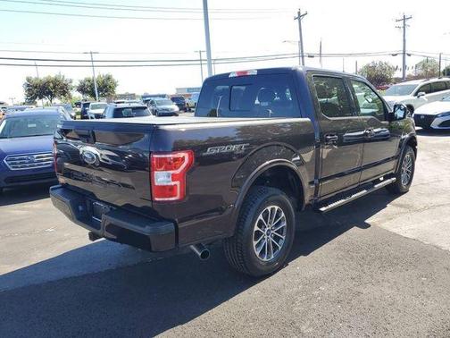 Magma Red Metallic 2019 Ford F-150 XLT