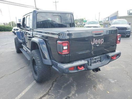 Black Clearcoat 2020 Jeep Gladiator Rubicon